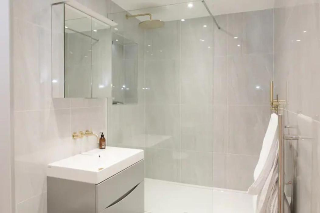 לונדון Shoreditch - Immaculate 2 Bedrooms Flat For 6 מראה חיצוני תמונה